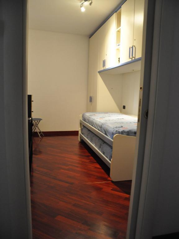 Dimora Donna Clara Bed & Breakfast Конверсано Екстериор снимка