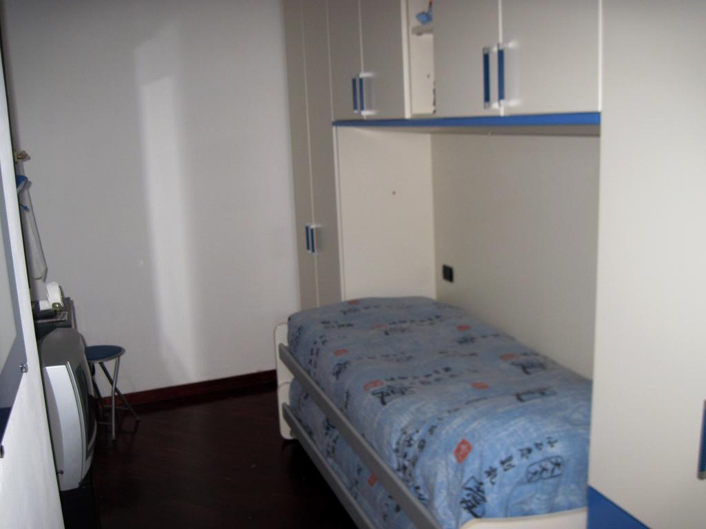 Dimora Donna Clara Bed & Breakfast Конверсано Екстериор снимка